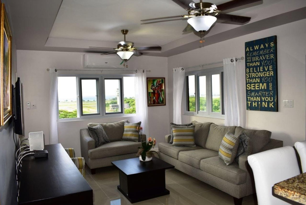 Fourth image of 5 Hobbs Ave, Montego Bay in Montego Bay, St. James, Jamaica - property is For Rent