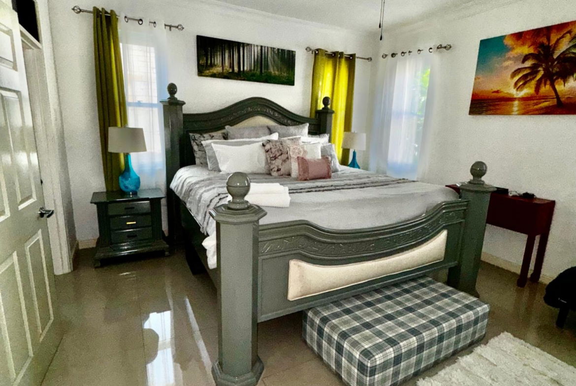 Twelfth image of 9-10 Sunset Drive in Kingston 10, St. Andrew, Jamaica - property is For Rent