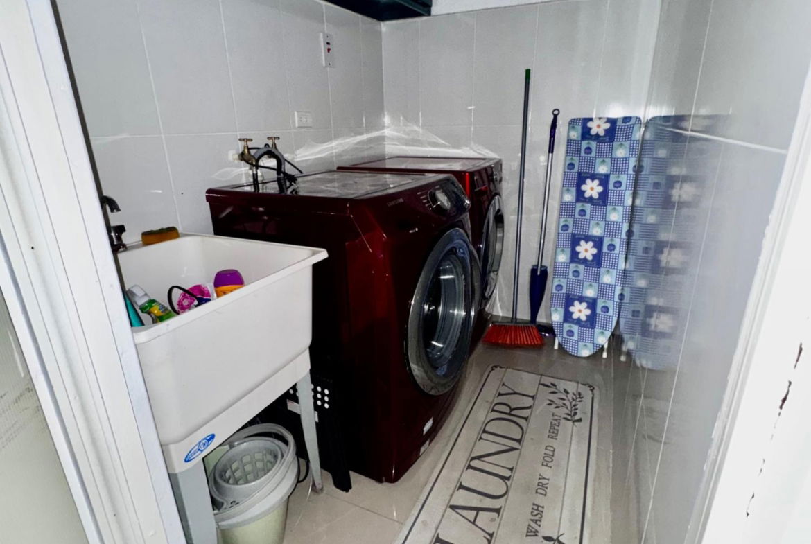 Tenth image of 9-10 Sunset Drive in Kingston 10, St. Andrew, Jamaica - property is For Rent