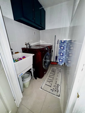 Tenth image of 9-10 Sunset Drive in Kingston 10, St. Andrew, Jamaica - property is For Rent