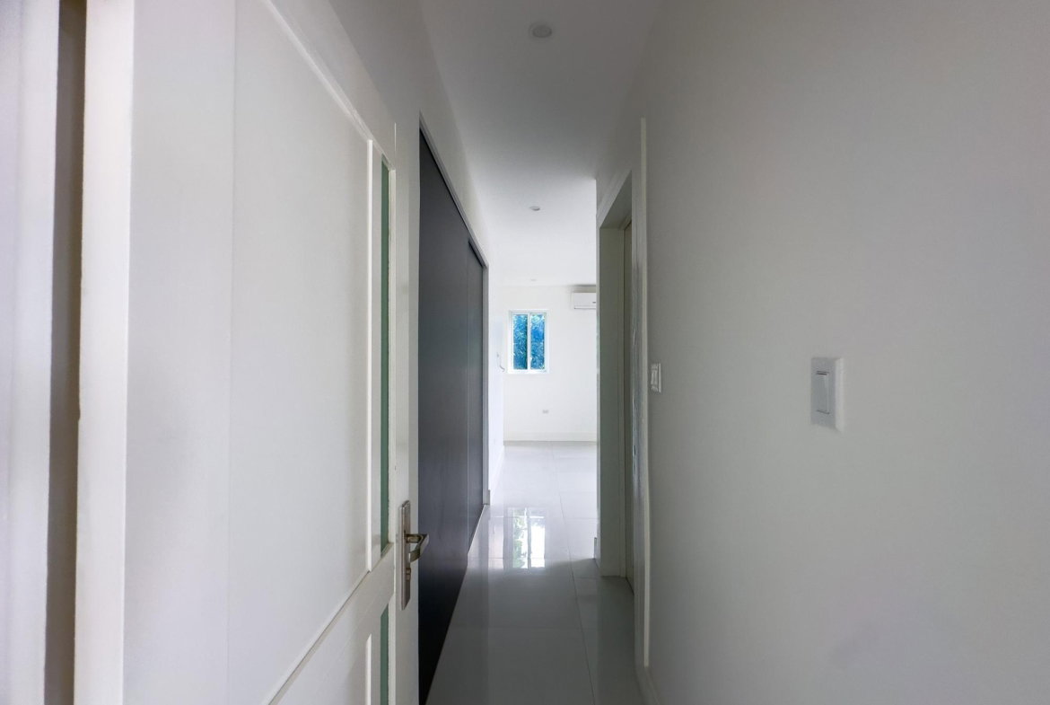 Third image of 4-2 Ottawa Avenue in Kingston 6, St. Andrew, Jamaica - property is For Rent