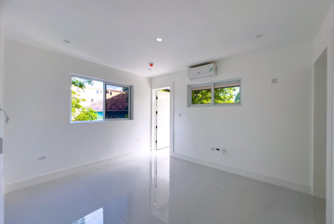 Fourth image of 4-2 Ottawa Avenue in Kingston 6, St. Andrew, Jamaica - property is For Rent