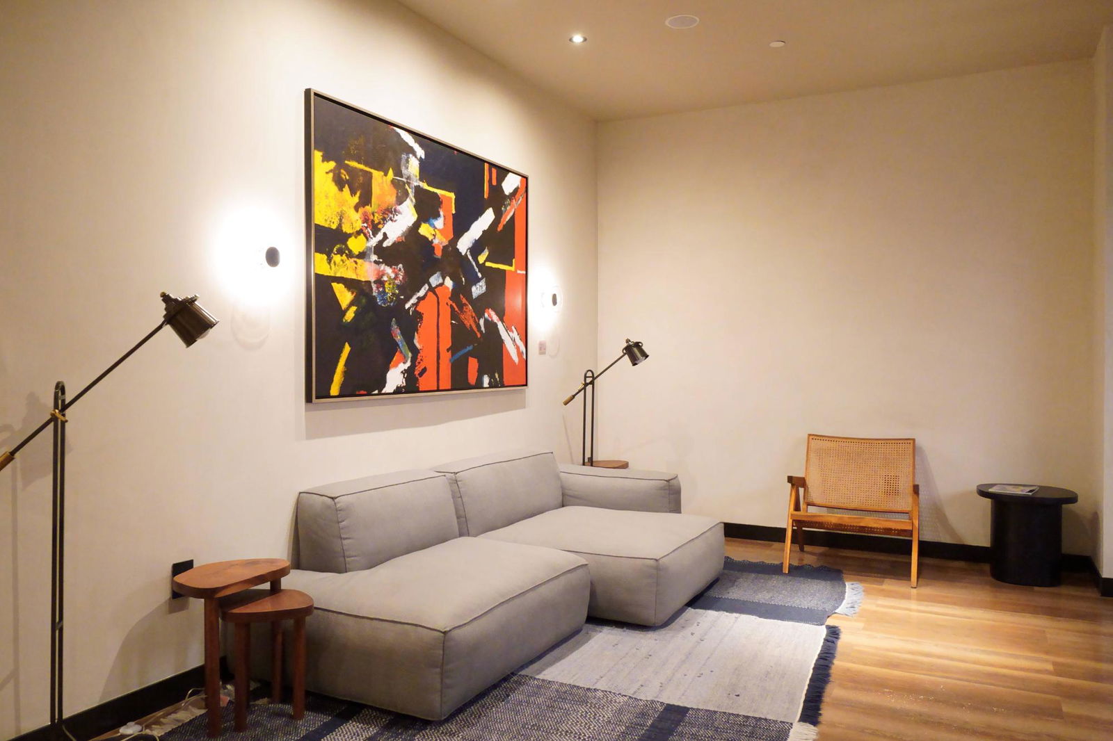 Eleventh image of 908-2-4 King Street in Kingston 1, Kingston, Jamaica - property is For Rent