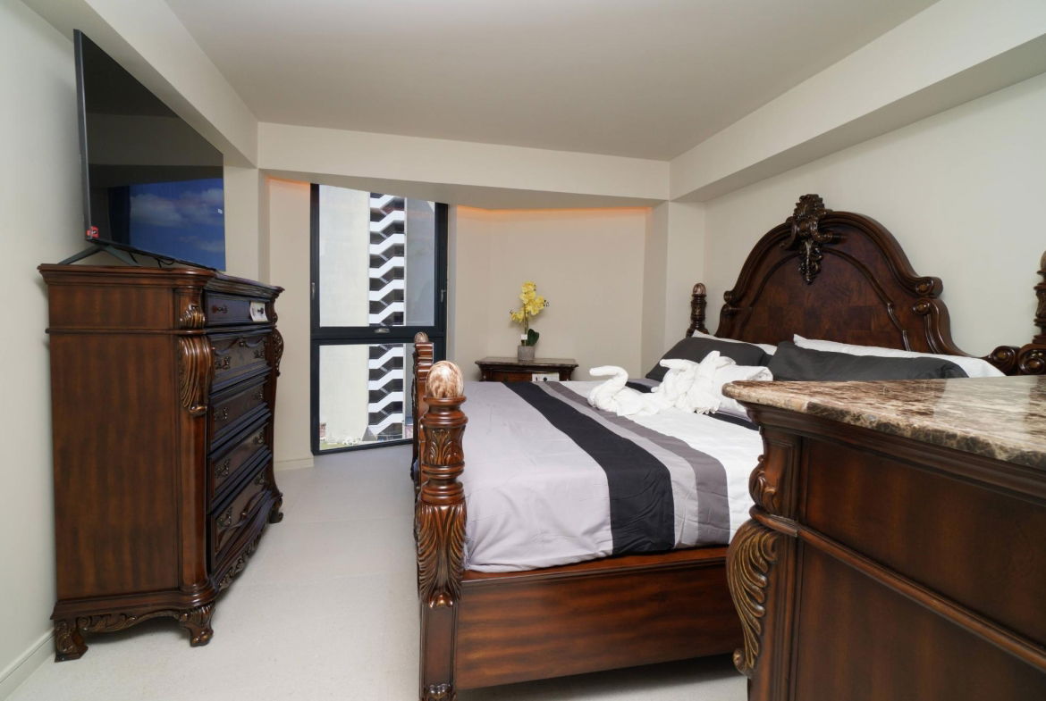 Eighteenth image of 908-2-4 King Street in Kingston 1, Kingston, Jamaica - property is For Rent