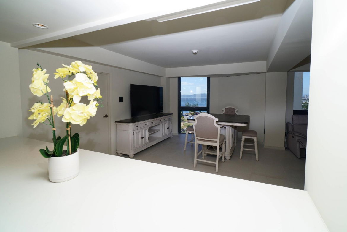 Fifth image of 908-2-4 King Street in Kingston 1, Kingston, Jamaica - property is For Rent