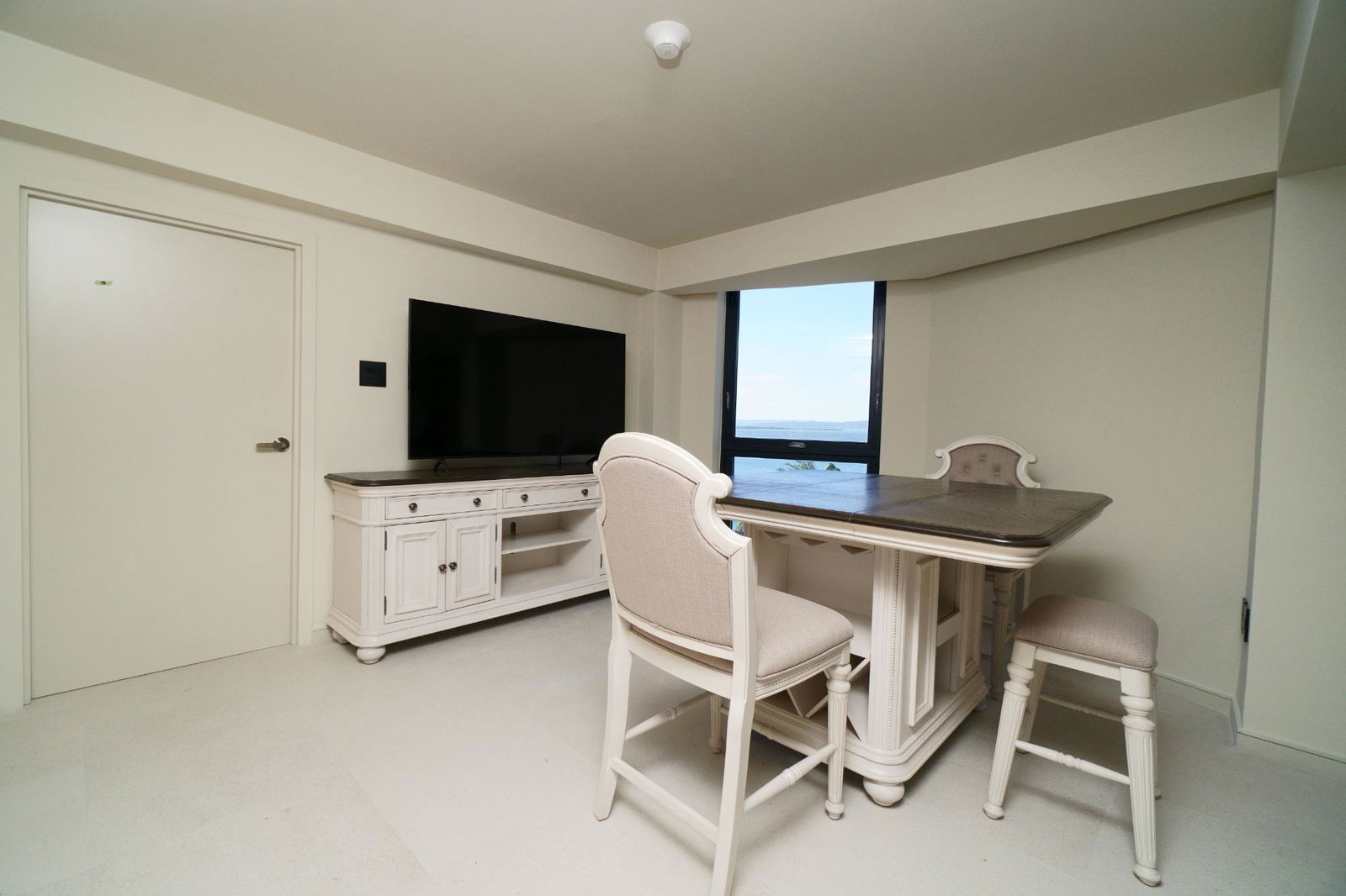 Sixth image of 908-2-4 King Street in Kingston 1, Kingston, Jamaica - property is For Rent