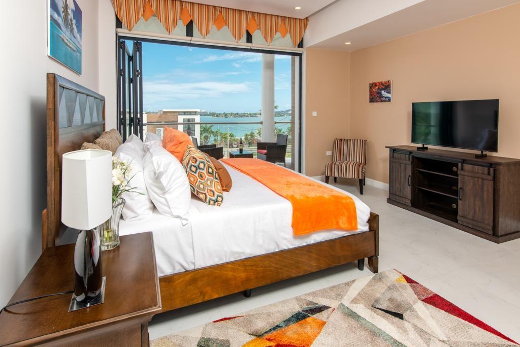 Sixth image of 10- Paradise Bay, Montego Bay in Reading, St. James, Jamaica - property is For Rent