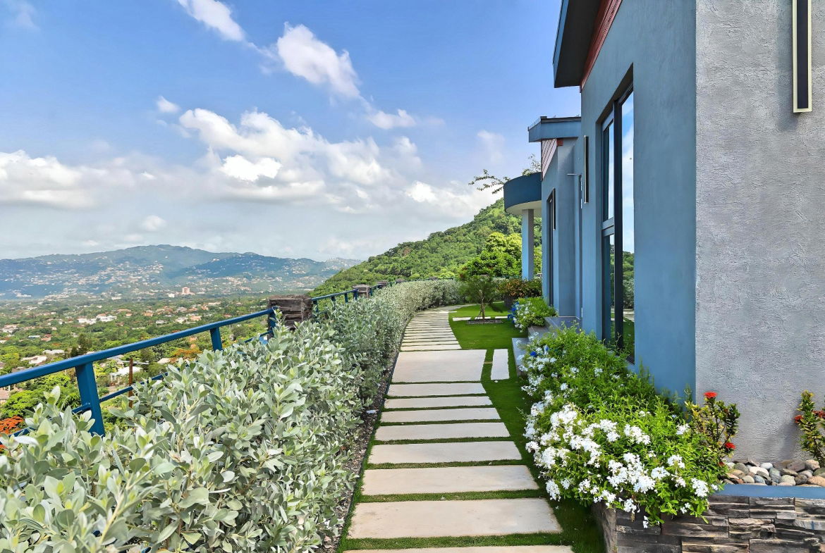 Nineteenth image of 23- Spyglass, Tavistock Terra in Jacks Hill, St. Andrew, Jamaica - property is For Rent