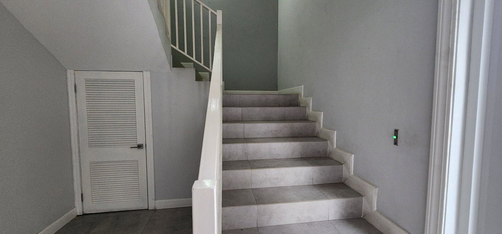 Twenty-Second image of E3-4-6 Spring Gardens in Spring Garden, St. James, Jamaica - property is For Rent