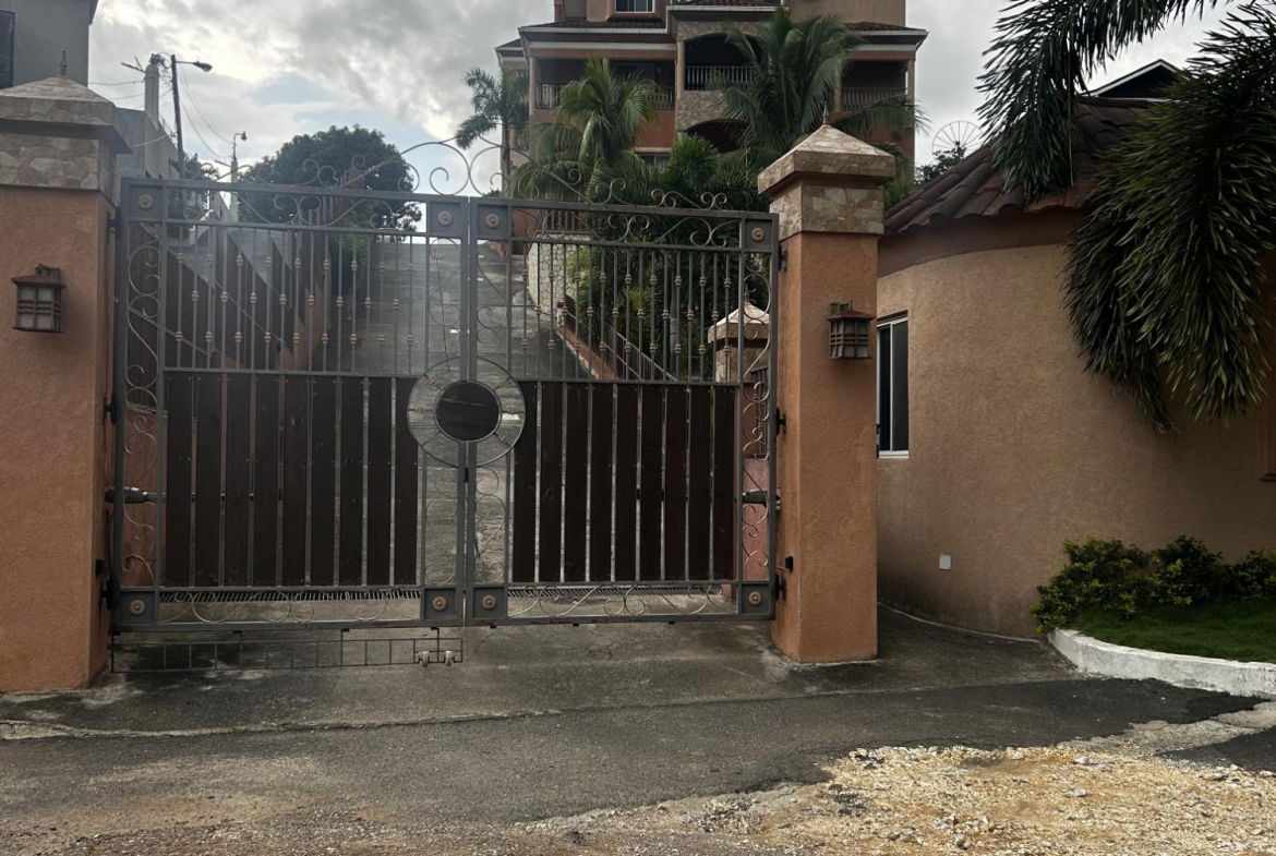 Second image of Apt 6-54 Chevy Chase in Havendale, St. Andrew, Jamaica - property is For Rent