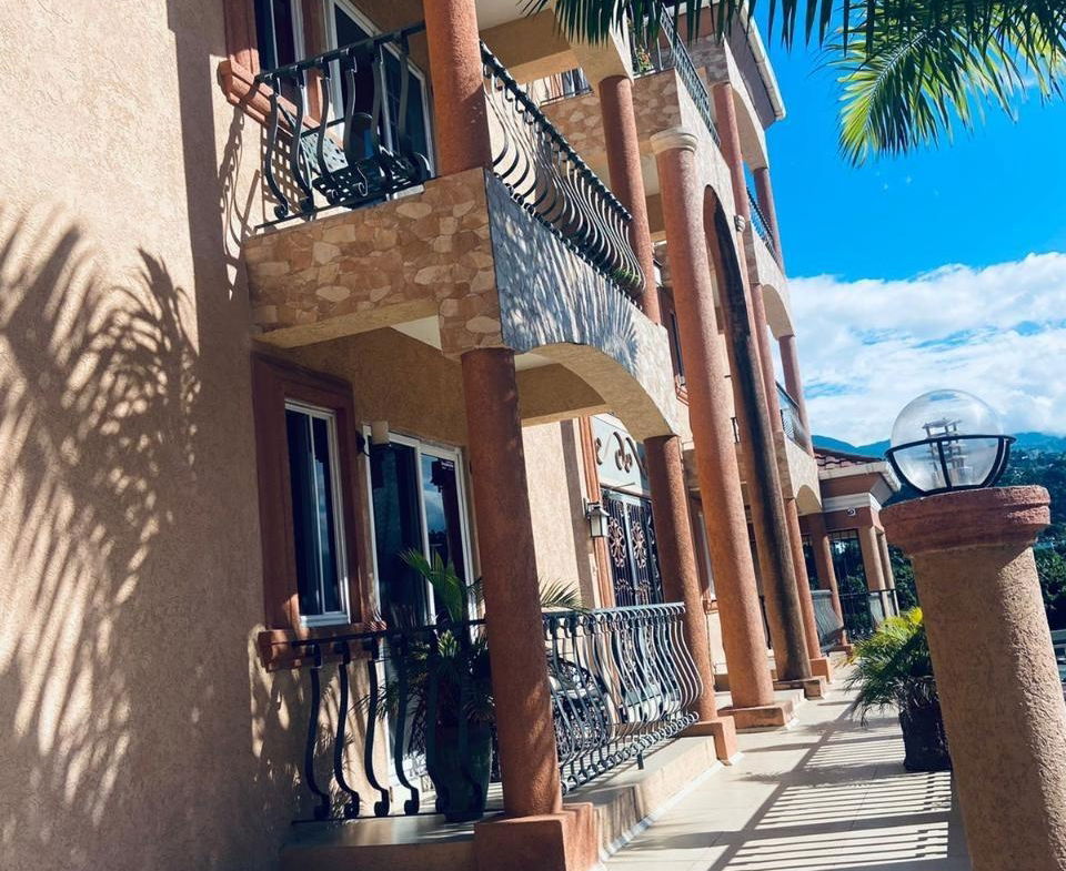 Fourth image of Apt 6-54 Chevy Chase in Havendale, St. Andrew, Jamaica - property is For Rent