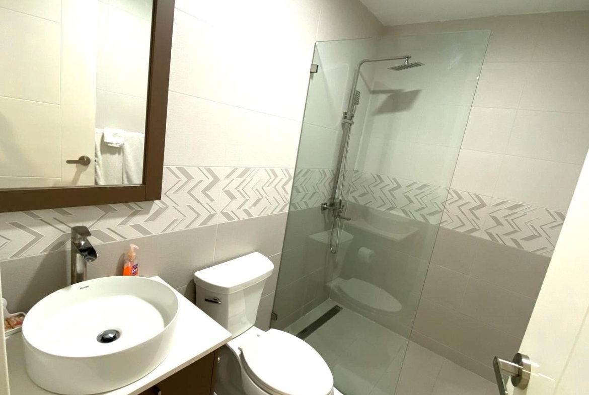 Fourteenth image of 404-11a Waterloo Road in Kingston 10, St. Andrew, Jamaica - property is For Sale