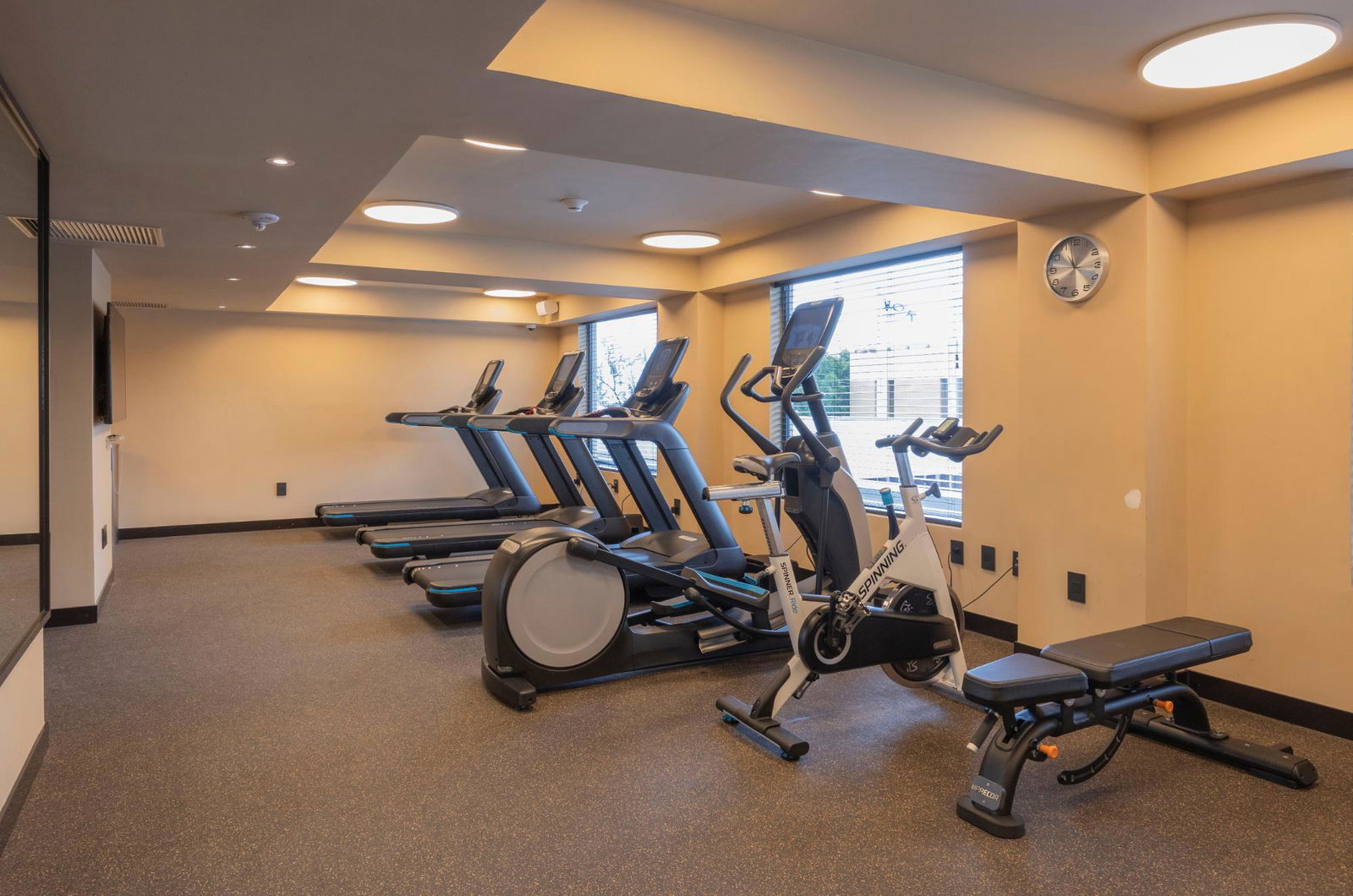 Sixteenth image of 1005-2-4 King Street in Kingston 2, Kingston, Jamaica - property is For Rent