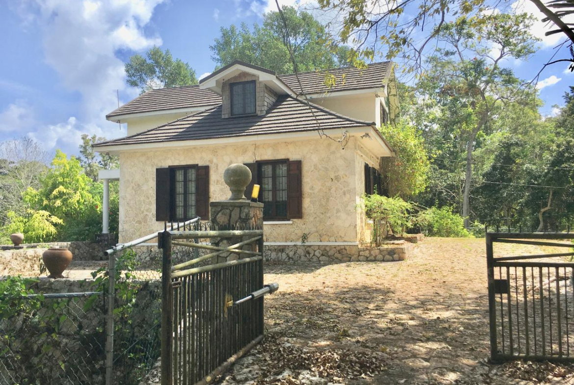 First image of Prospect Estate in Tower Isle, St. Mary, Jamaica - property is For Rent
