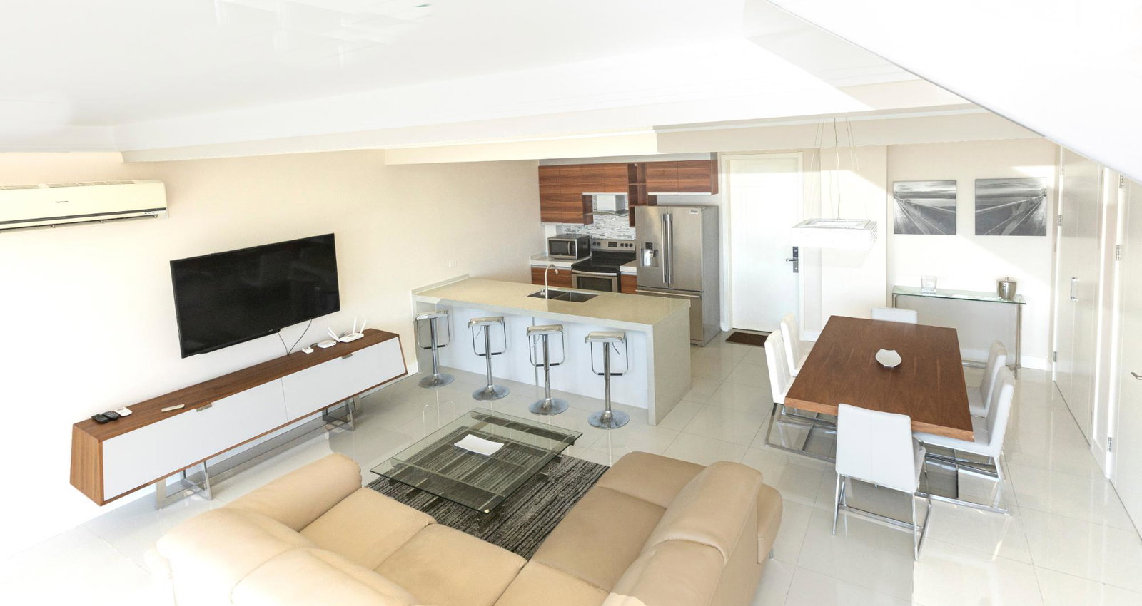 Second image of 908-20 South Avenue in Kingston 10, St. Andrew, Jamaica - property is For Rent