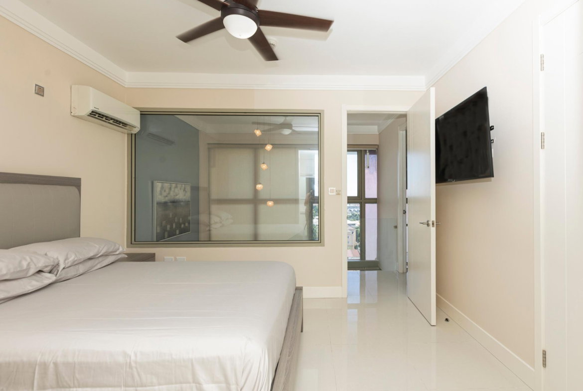 Ninth image of 908-20 South Avenue in Kingston 10, St. Andrew, Jamaica - property is For Rent