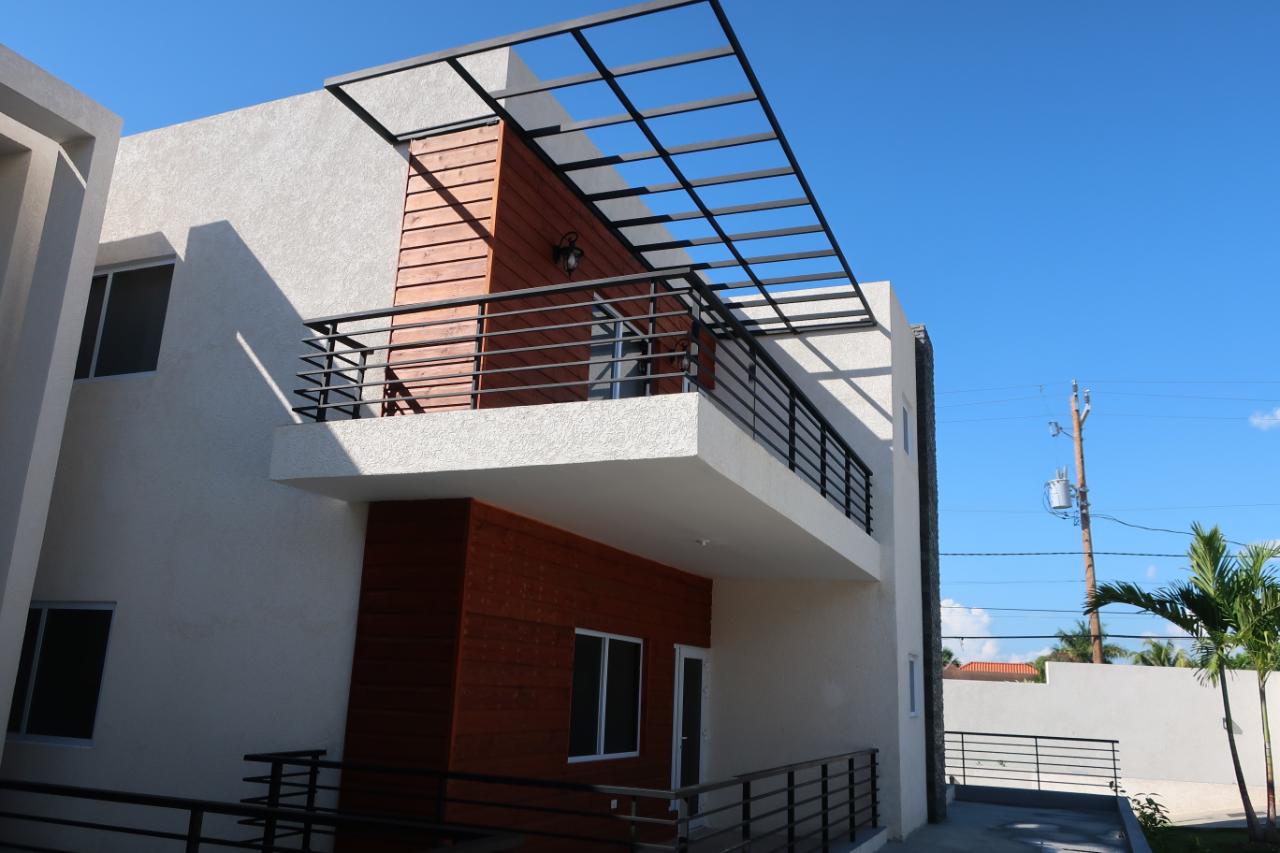 Fourth image of 20-16-18 Russell Heights in Kingston 6, St. Andrew, Jamaica - property is For Rent