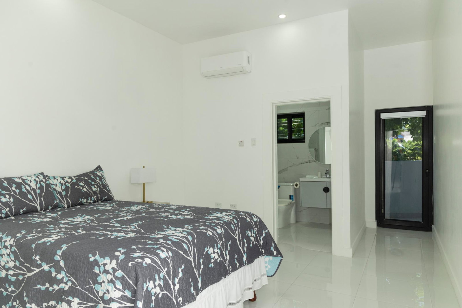 Thirteenth image of 2 Salisbury Avenue in Kingston 6, St. Andrew, Jamaica - property is For Rent