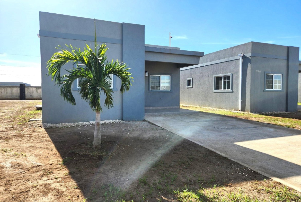 Fifteenth image of 39 Block a Port Ridge Estates in Greater Portmore, St. Catherine, Jamaica - property is For Rent