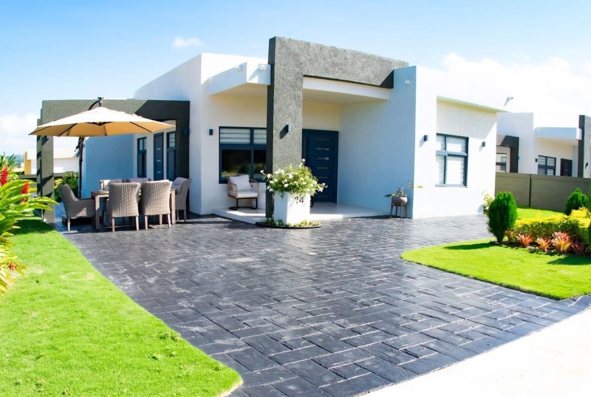 First image of 94 Pyramid Point in Ocho Rios, St. Ann, Jamaica - property is For Rent