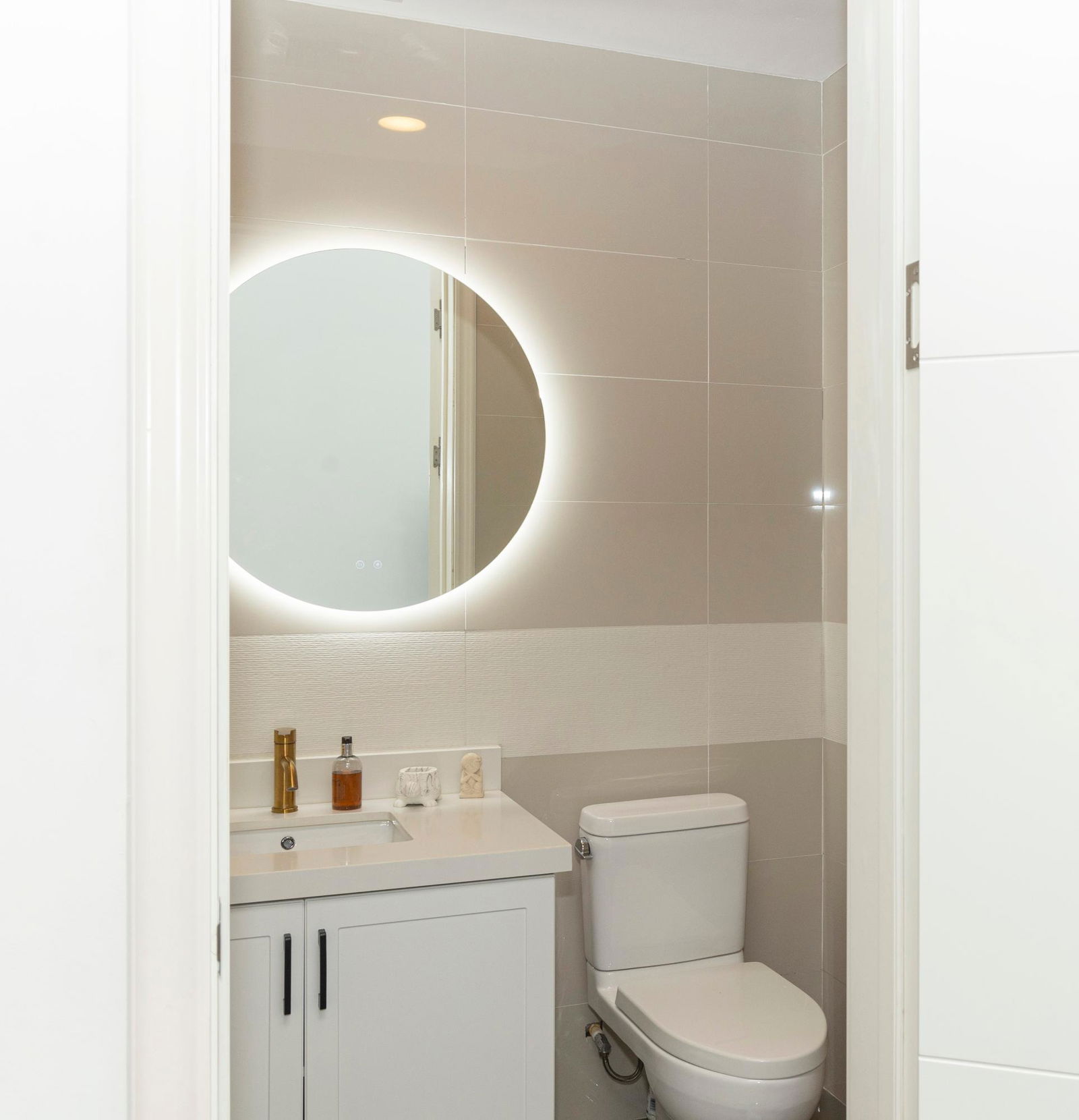 Thirteenth image of B502-39 Wellington Drive in Kingston 6, St. Andrew, Jamaica - property is For Rent