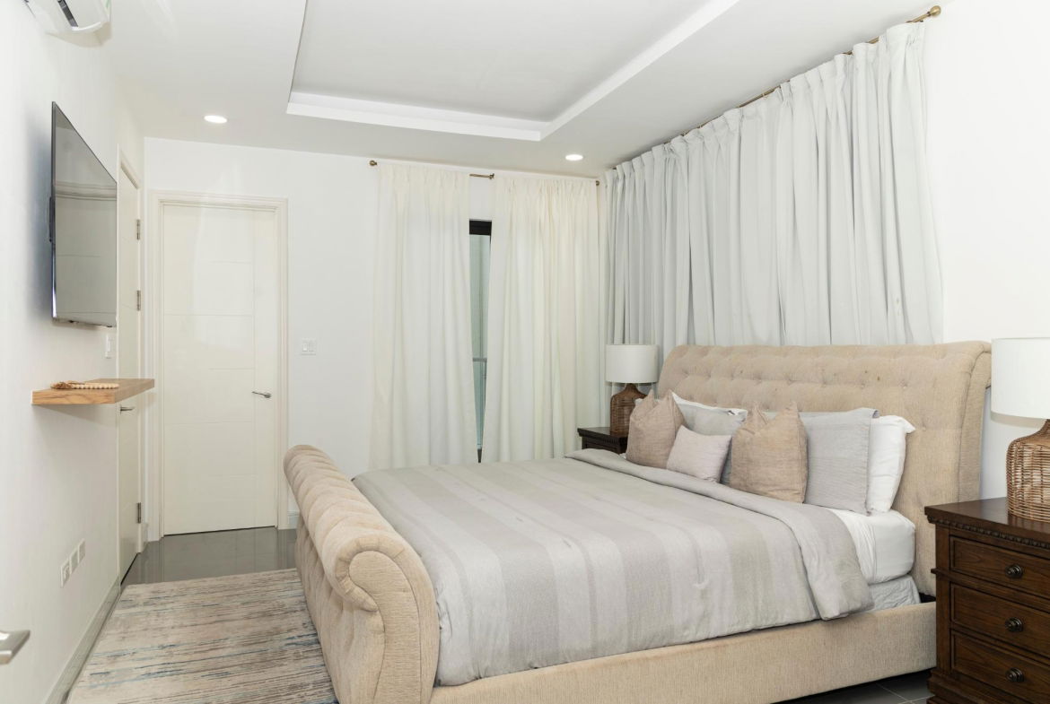 Twenty-Ninth image of B502-39 Wellington Drive in Kingston 6, St. Andrew, Jamaica - property is For Rent