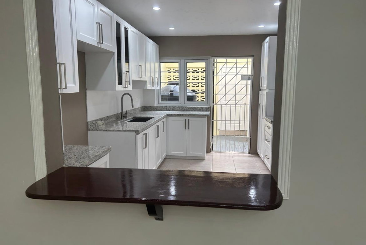 Twelfth image of Th7-11-13 Kingsway in Kingston 10, St. Andrew, Jamaica - property is For Rent