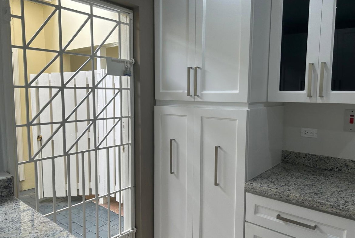 Seventeenth image of Th7-11-13 Kingsway in Kingston 10, St. Andrew, Jamaica - property is For Rent