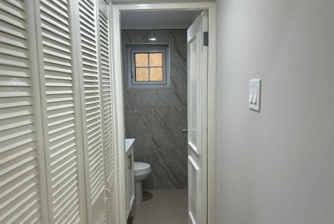 Seventh image of Th7-11-13 Kingsway in Kingston 10, St. Andrew, Jamaica - property is For Rent