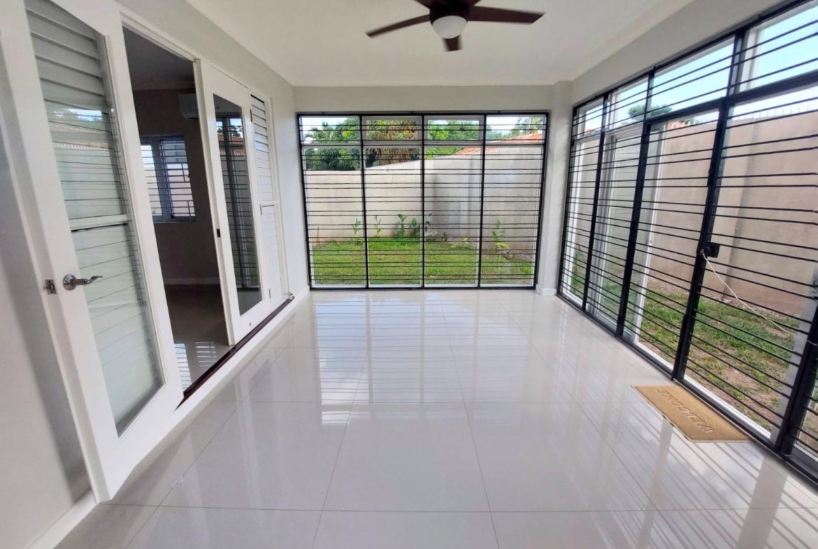 Seventeenth image of 4-12 Upper Montrose Road in Kingston 6, St. Andrew, Jamaica - property is For Rent