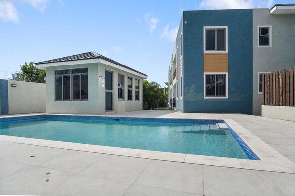 Eighteenth image of 21-22 Seymour Avenue in Kingston 6, St. Andrew, Jamaica - property is For Rent
