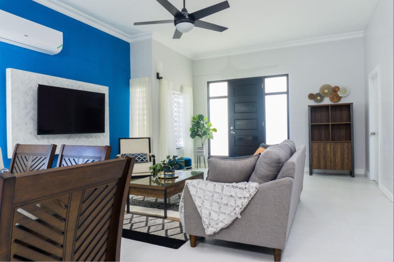 Fourteenth image of 8- Russell Heights in Kingston 8, St. Andrew, Jamaica - property is For Rent