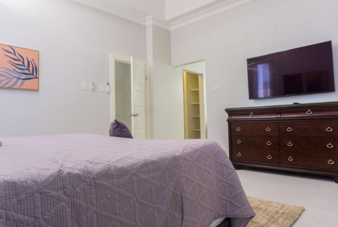 Seventeenth image of 8- Russell Heights in Kingston 8, St. Andrew, Jamaica - property is For Rent