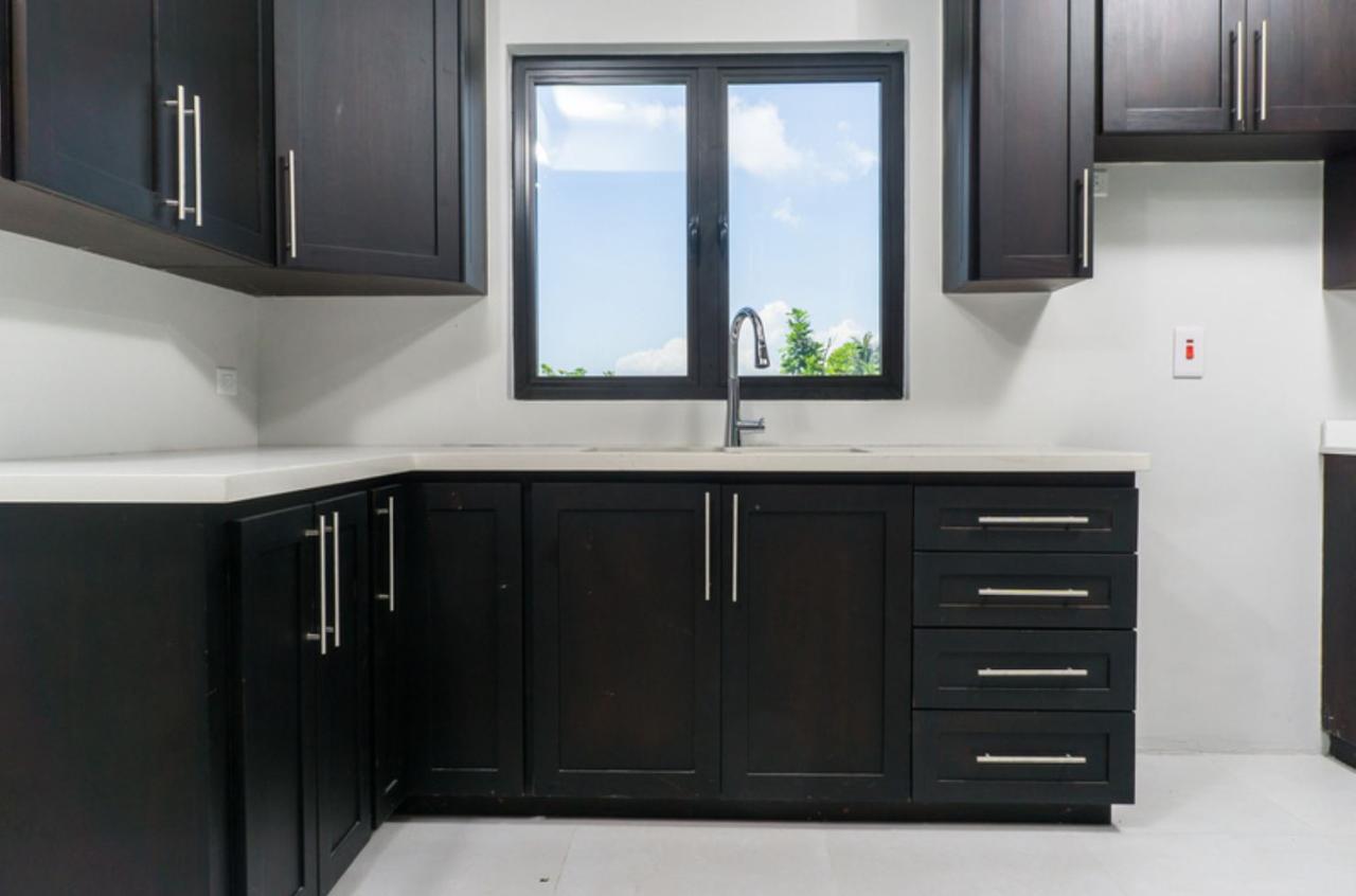 Eighth image of 8- Russell Heights in Kingston 8, St. Andrew, Jamaica - property is For Rent