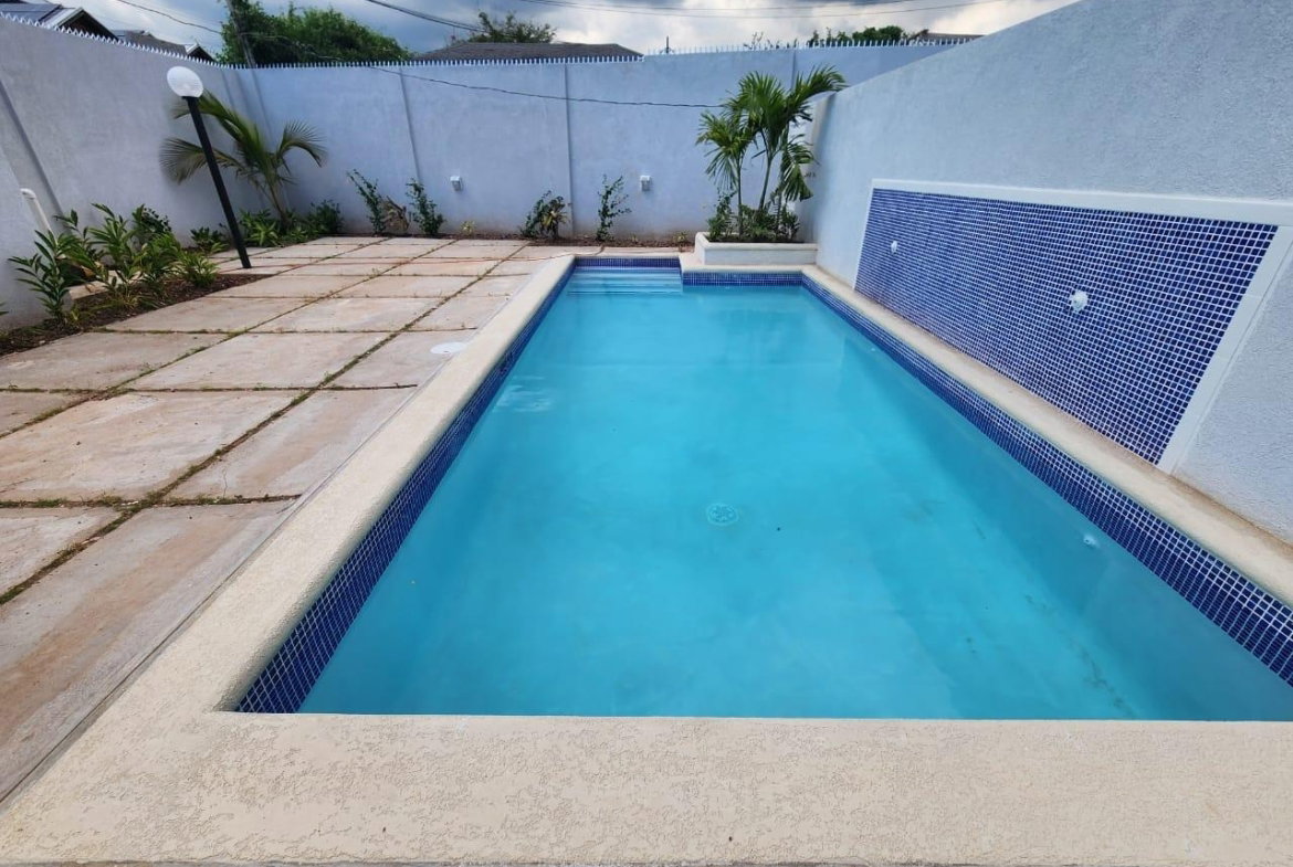 Twenty-Seventh image of Villa 6-12 Upper Montrose Road, King in Kingston 6, St. Andrew, Jamaica - property is For Rent