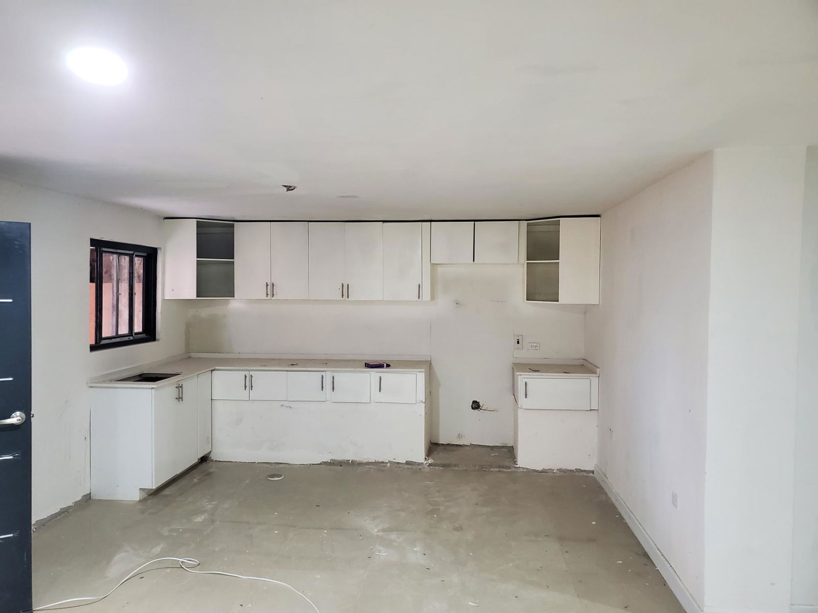 Luxury-5-Bedroom-Townhouse-for-Sale-in-Ocho-Rios-Country-Club Eighth image of 64- Ocho Rios Country Club in Ocho Rios, St. Ann, Jamaica - property is For Sale