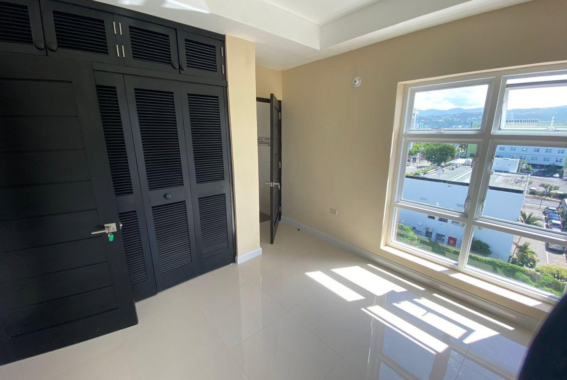 Second image of 409-13 Ruthven Road in NEW KINGSTON, St. Andrew, Jamaica - property is For Rent
