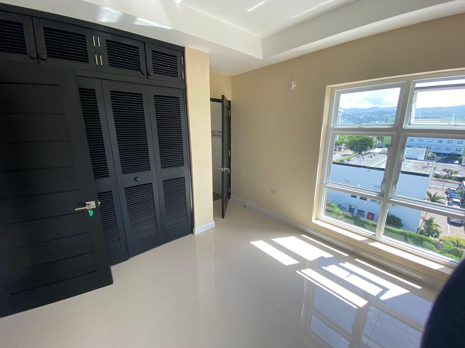 Luxury-Apartment-for-Rent-at-Ruthven-Towers-Kingston Second image of 409-13 Ruthven Road in NEW KINGSTON, St. Andrew, Jamaica - property is For Rent