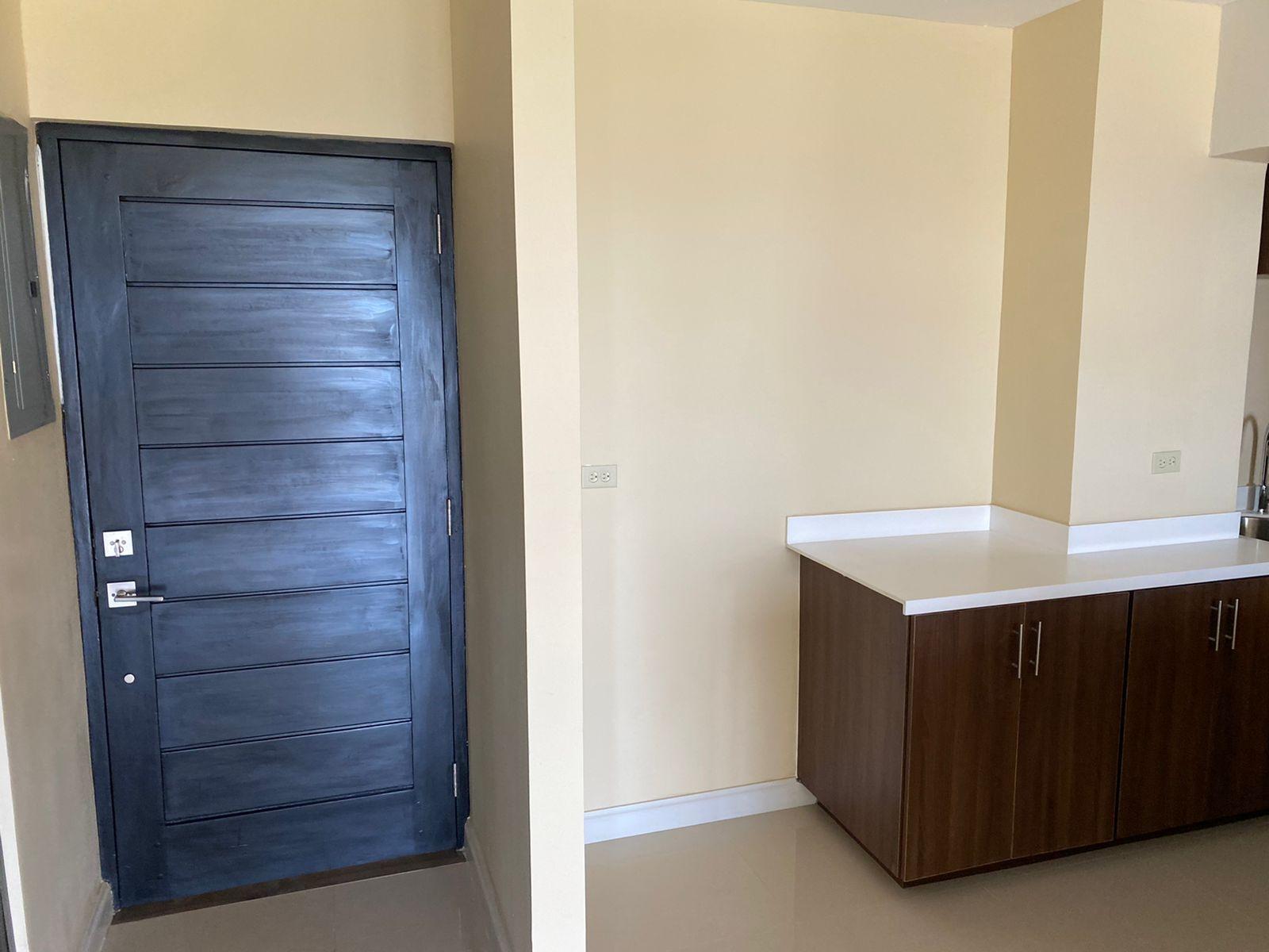 Luxury-Apartment-for-Rent-at-Ruthven-Towers-Kingston Third image of 409-13 Ruthven Road in NEW KINGSTON, St. Andrew, Jamaica - property is For Rent