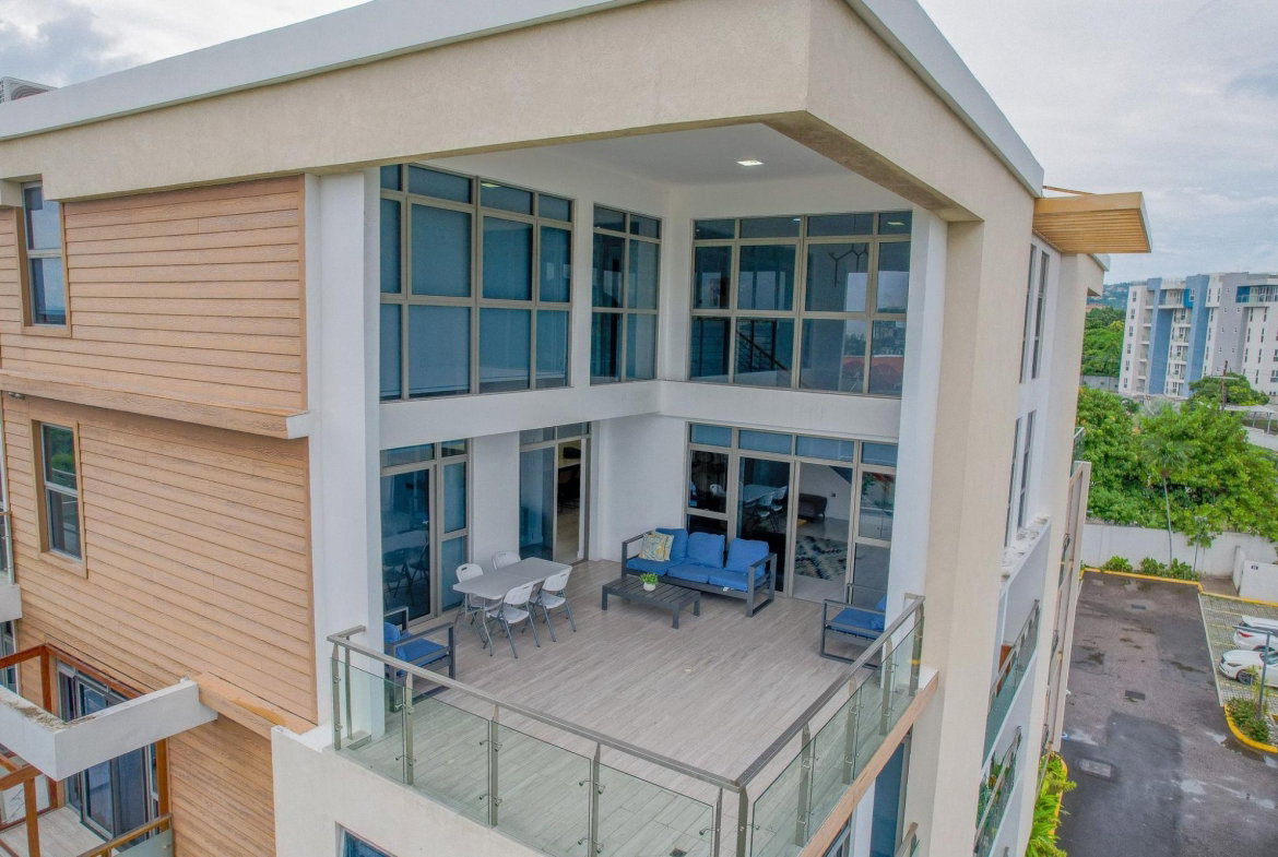 Thirtieth image of 412-41 Upper Waterloo Road in Kingston 10, St. Andrew, Jamaica - property is For Rent