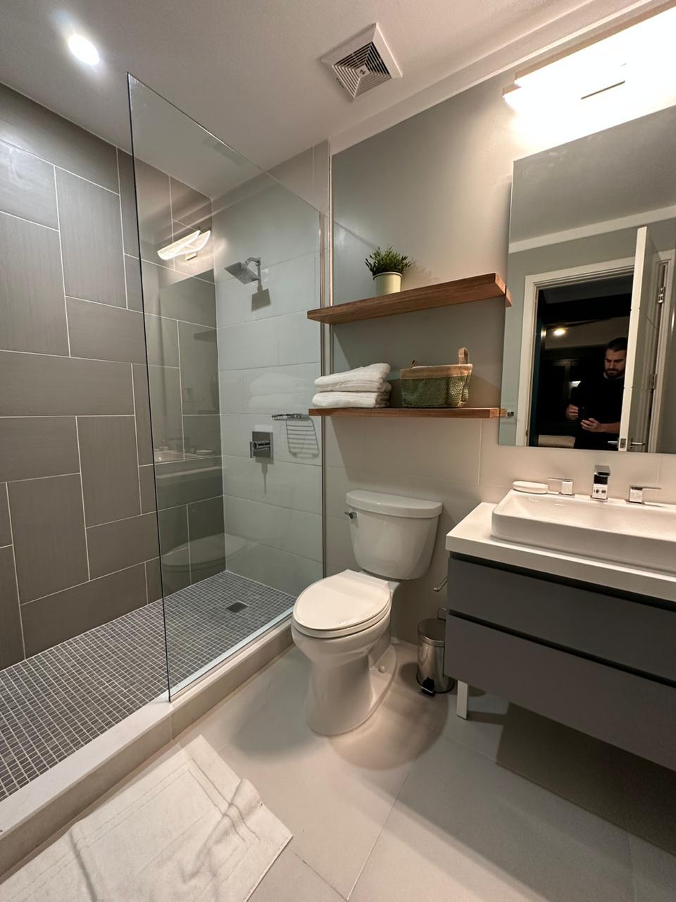 Sixth image of 810-21 Braemar Avenue in KINGSTON, Kingston, Jamaica - property is For Rent