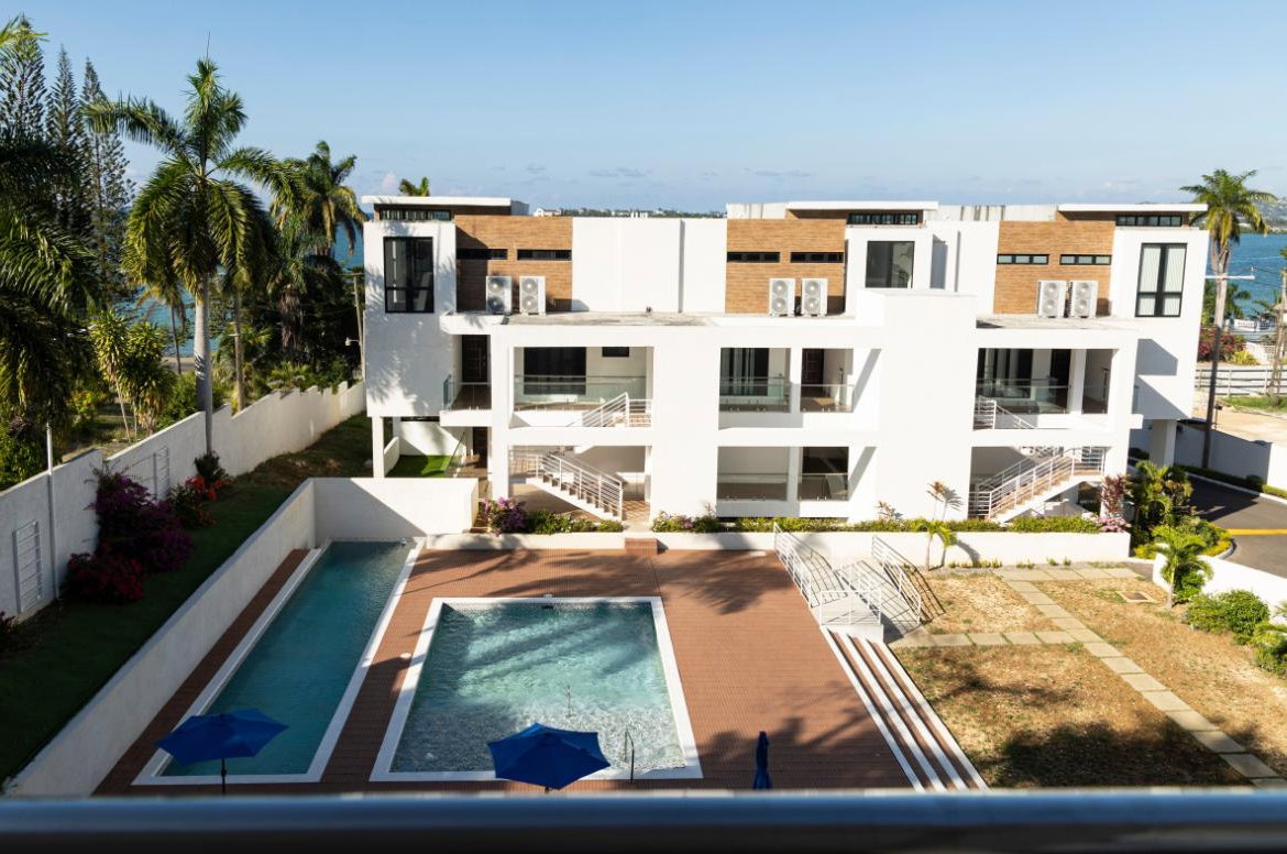 Thirteenth image of 12- Paradise Bay , Reading in Reading, St. James, Jamaica - property is For Rent