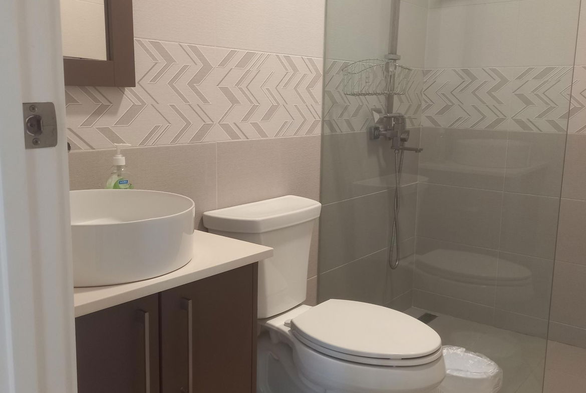 Twelfth image of 504-11a Waterloo Road, Kingston 1 in Kingston 10, St. Andrew, Jamaica - property is For Rent