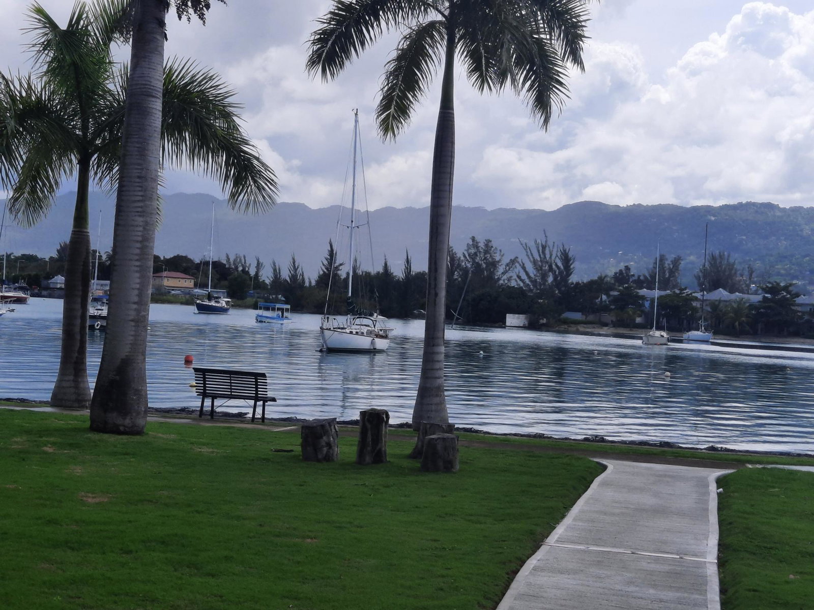 Luxury-One-Bedroom-Resort-Apartment-for-Rent-in-St.-James-Jamaica Seventeenth image of E102 Seawind on The Bay in Montego Bay, St. James, Jamaica - property is For Rent