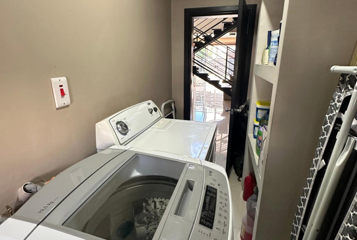 Thirteenth image of 32-7 Degenhardt Close in KINGSTON, Kingston, Jamaica - property is For Sale