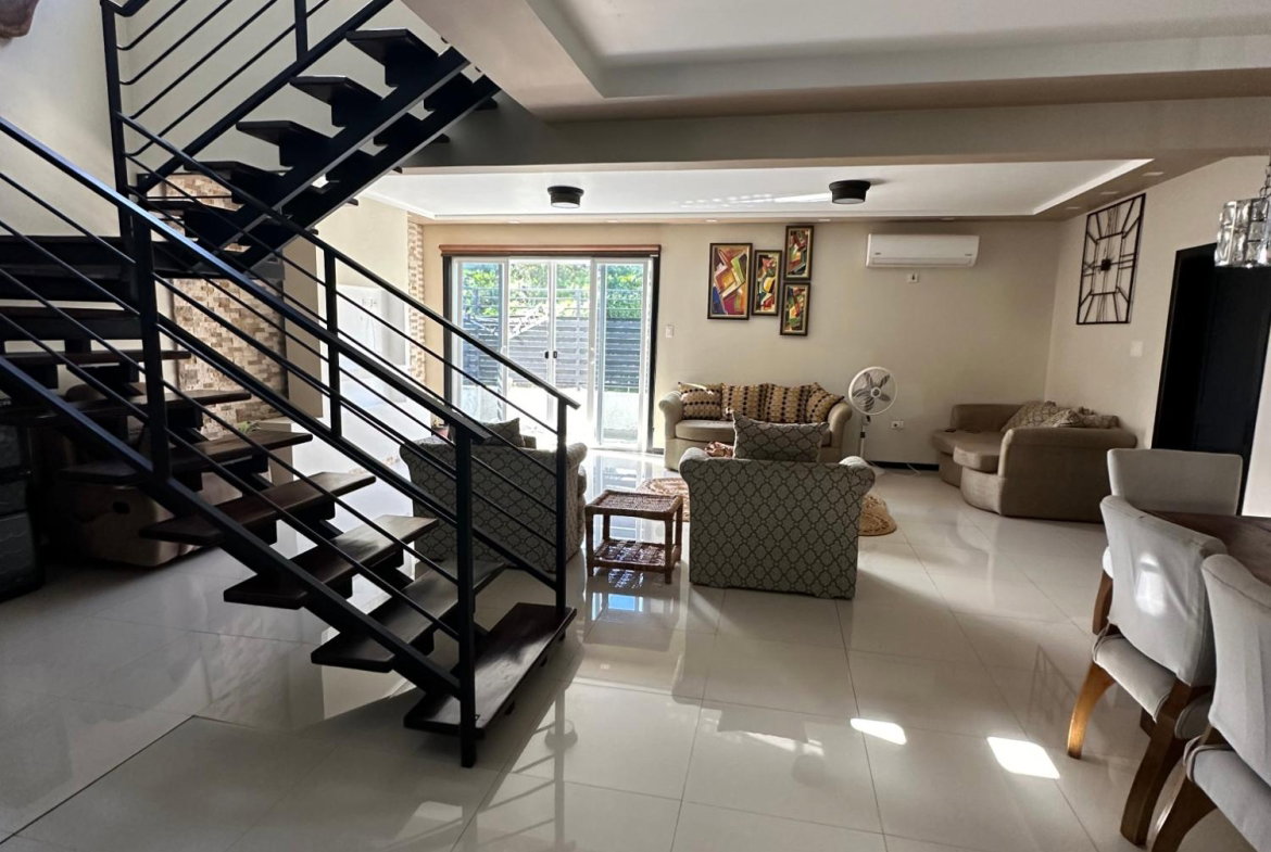 Seventh image of 32-7 Degenhardt Close in KINGSTON, Kingston, Jamaica - property is For Sale