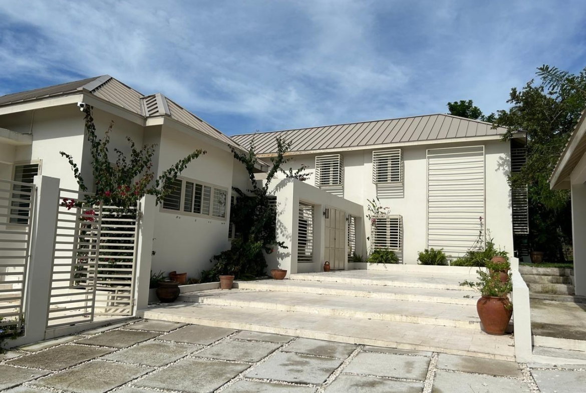 First image of 10 Hacienda Way in Kingston 8, St. Andrew, Jamaica - property is For Rent