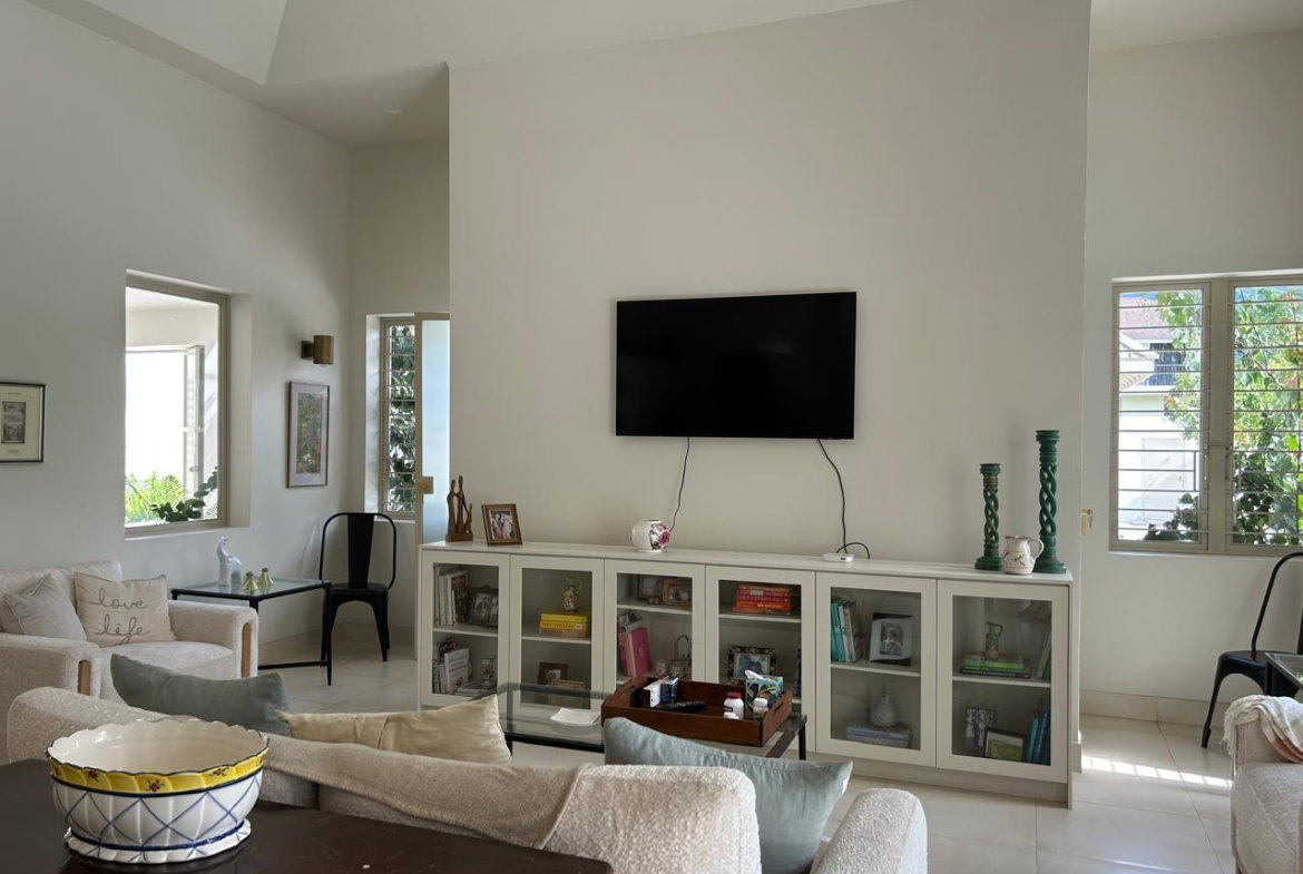 Twenty-Fourth image of 10 Hacienda Way in Kingston 8, St. Andrew, Jamaica - property is For Rent
