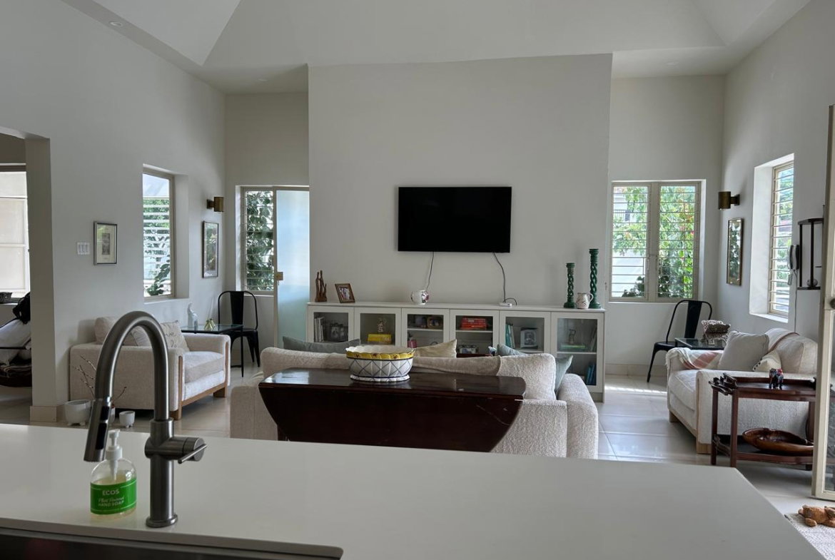 Twenty-Fifth image of 10 Hacienda Way in Kingston 8, St. Andrew, Jamaica - property is For Rent