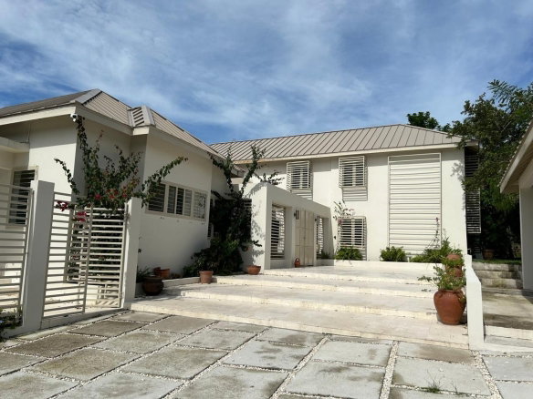 First image of 10 Hacienda Way in Kingston 8, St. Andrew, Jamaica - property is For Rent